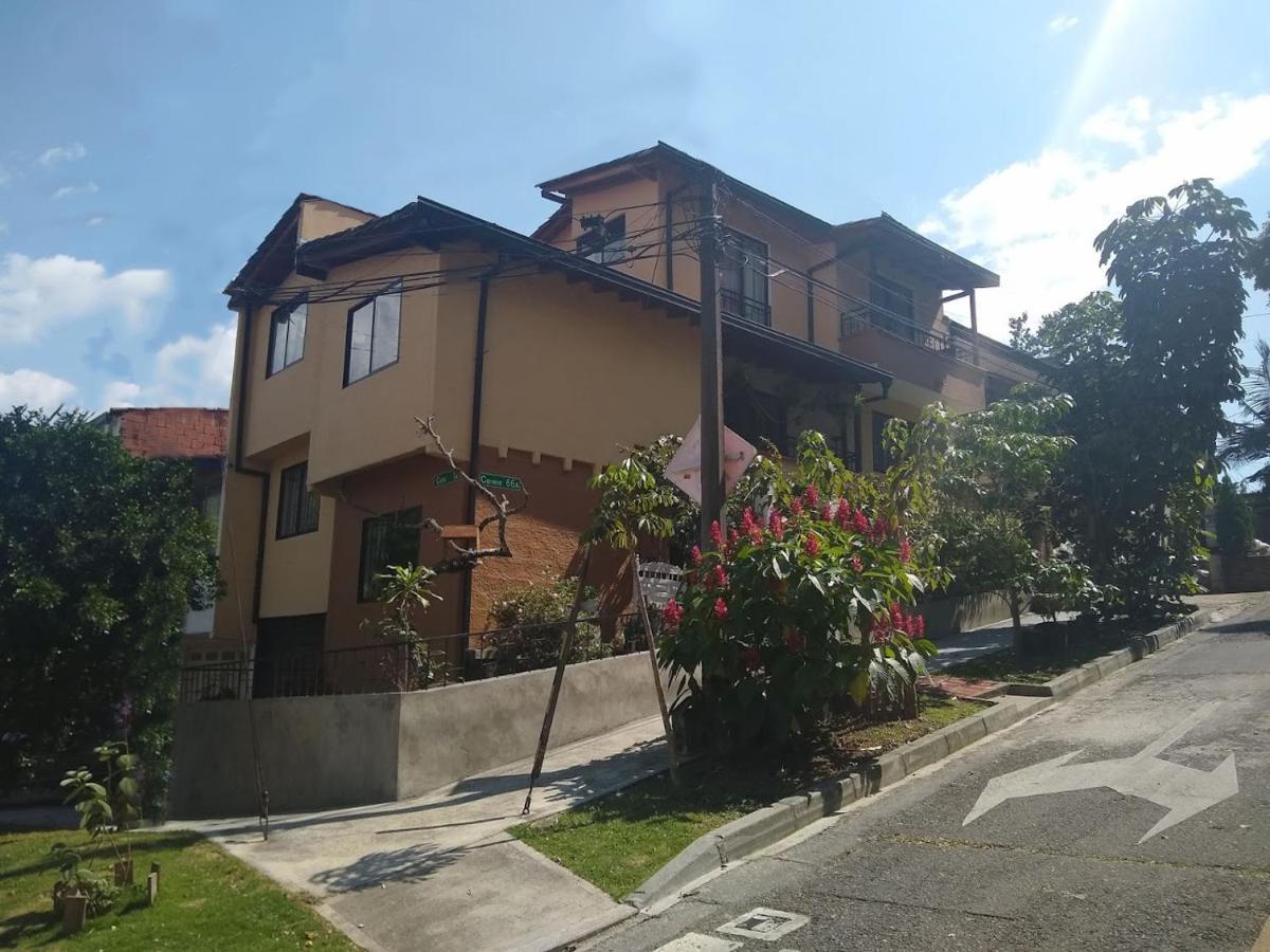 Mayorca Homestay Medellín Exterior foto
